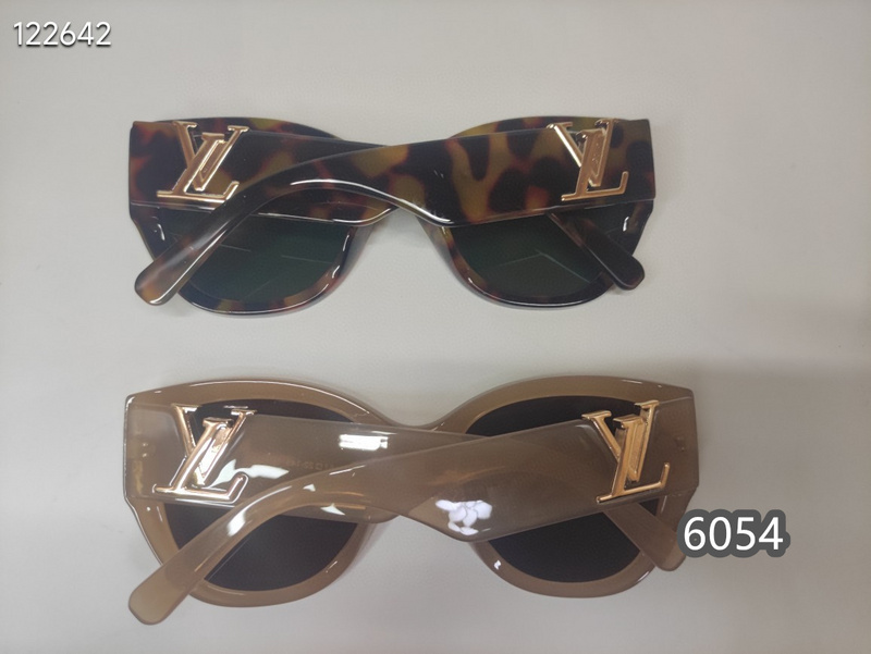 LV Glasses xhx 4 (14)